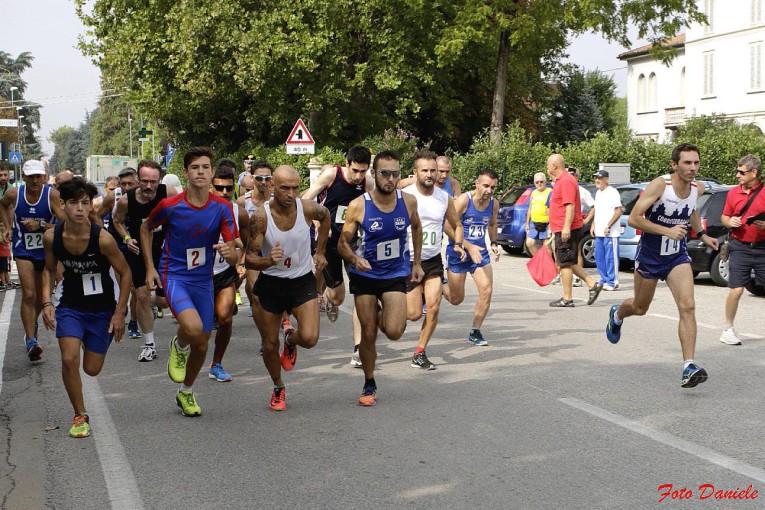La Salcus domina nelle staffette a San Bartolomeo in Bosco