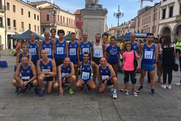 SPETTACOLO E TANTI PARTECIPANTI PER RICORDARE  PAOLO FANTINATO